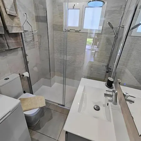 Playa Del Ingles: Beautiful Renovated Apartment San Bartolome de Tirajana (Gran Canaria)